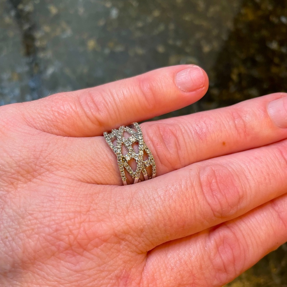 10k gold Diamond ring